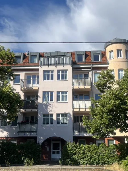Großzügige helle 2-Zimmer-Wohnung mit 2 Balkonen in Pankow — photo 1